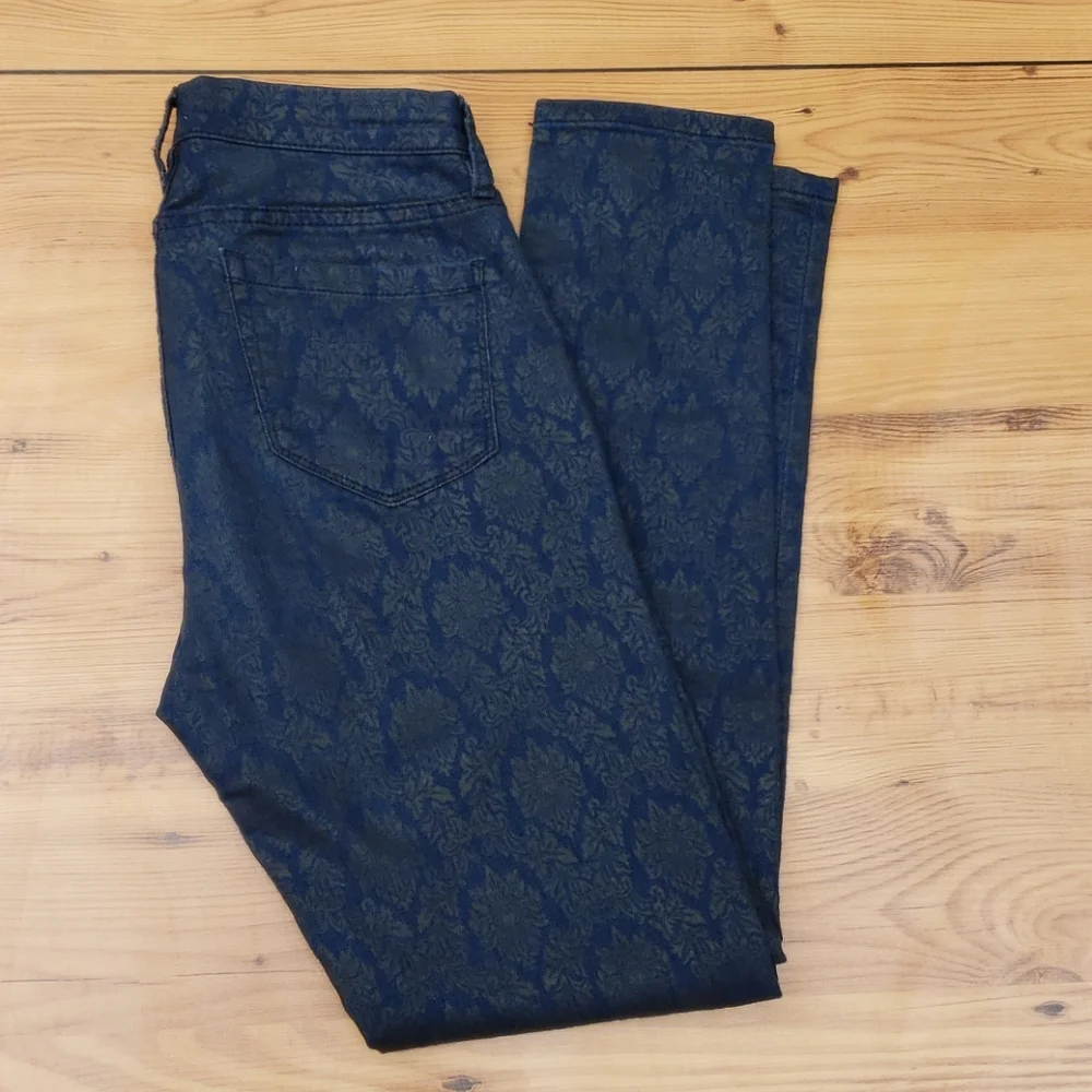 Cache Gold Damask Print Jeans Size 4